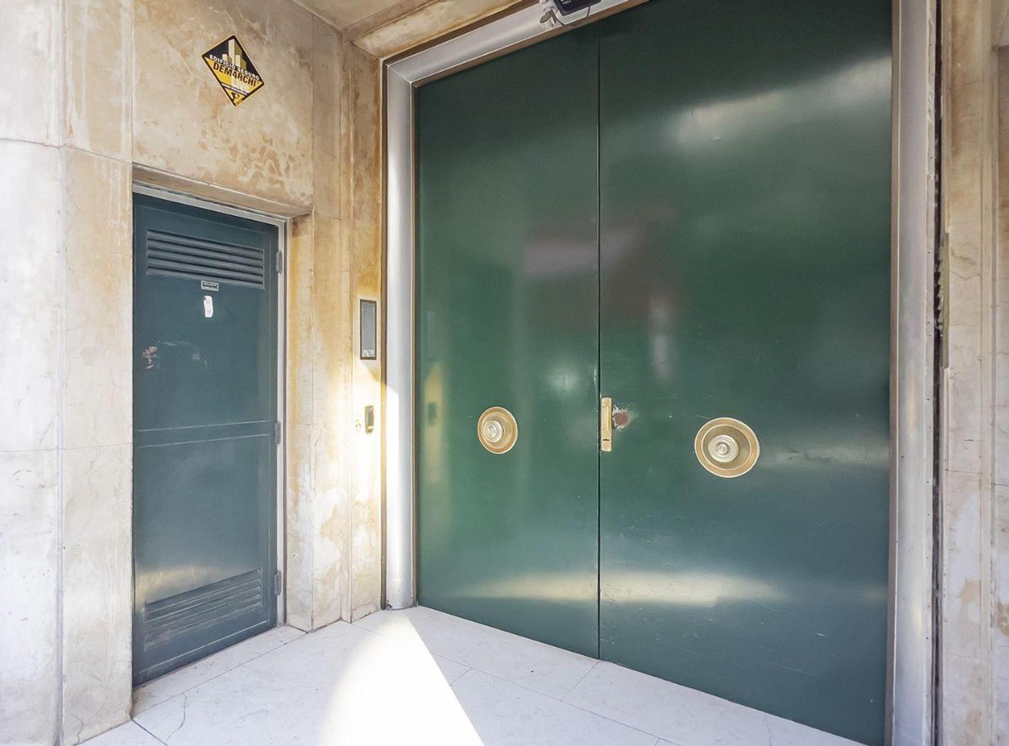 Foto de EN VENTA UN DORMITORIO SAN MARTIN Y CORDOBA, imagen 5