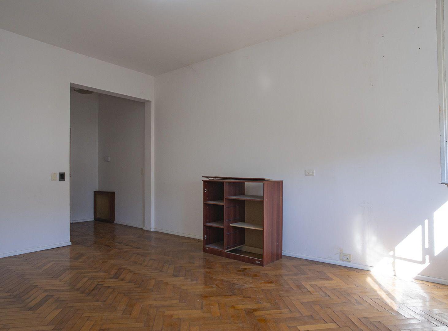 Foto de EN VENTA UN DORMITORIO SAN MARTIN Y CORDOBA, imagen 3
