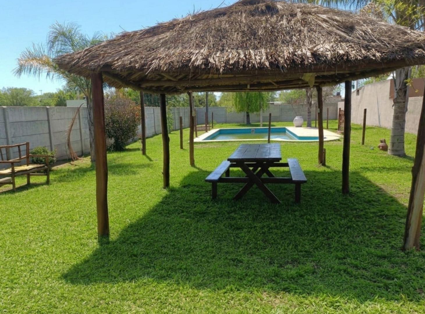 Foto de VENTA DE CABAÑA CON PILETA EN PUERTO GABOTO, imagen 2