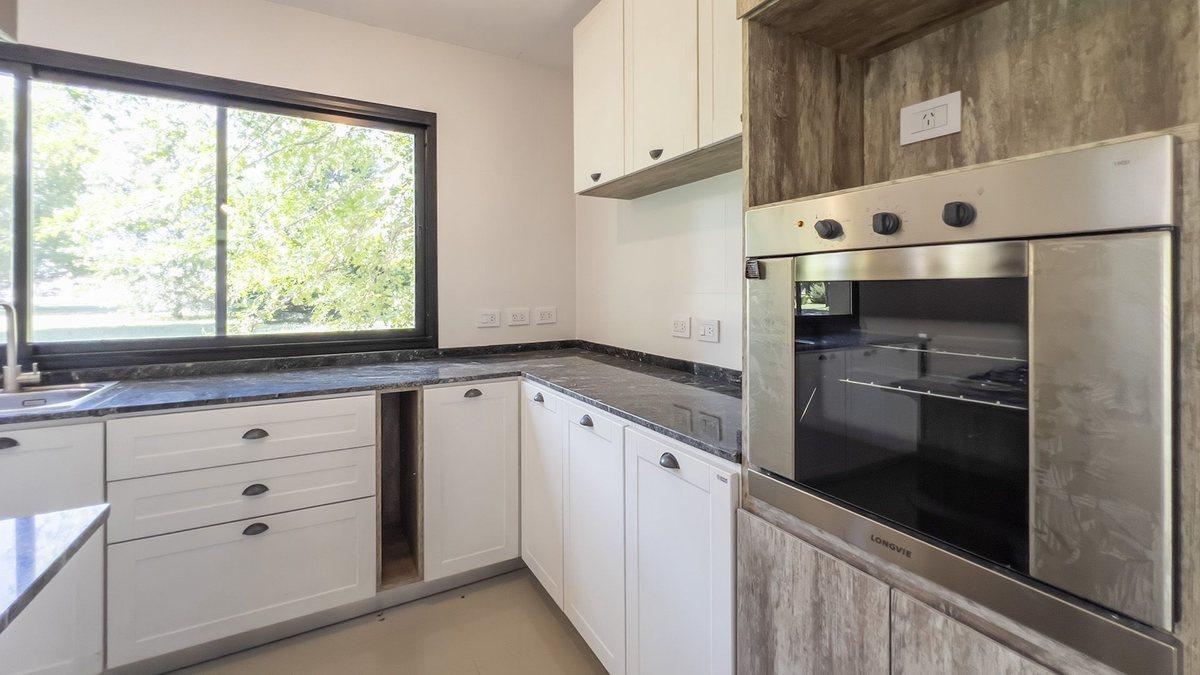Foto de Venta/permuta casa 3 dormitorios en la Rinconada, imagen 3