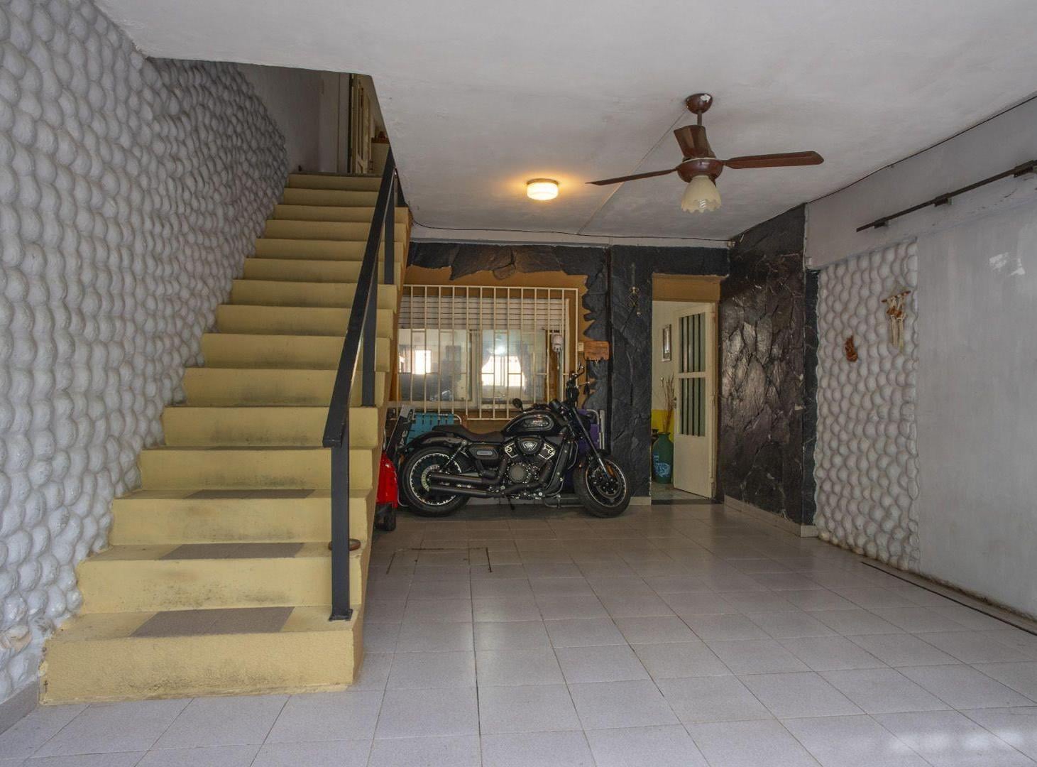 Foto de Venta dos casas en una con local comercial, imagen 3