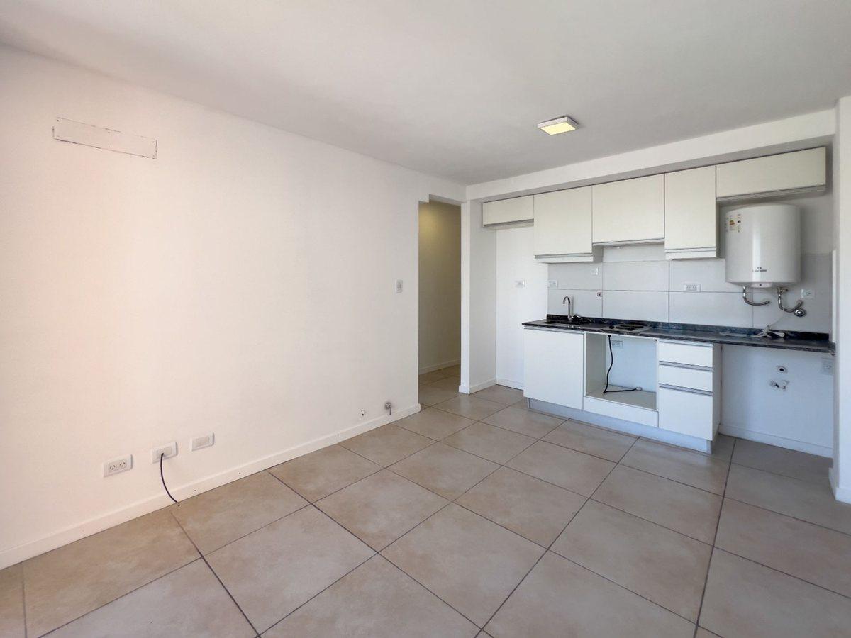 Foto de VENTA DEPARTAMENTO UN DORMITORIO ZONA FACULTAD, imagen 1