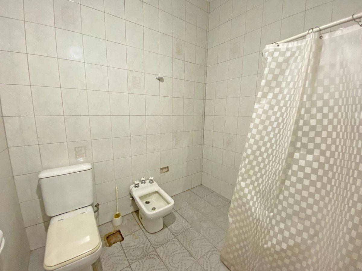 Foto de VENTA CASA 2 DORMITORIOS EN FISHERTON INDUSTRIAL, imagen 4