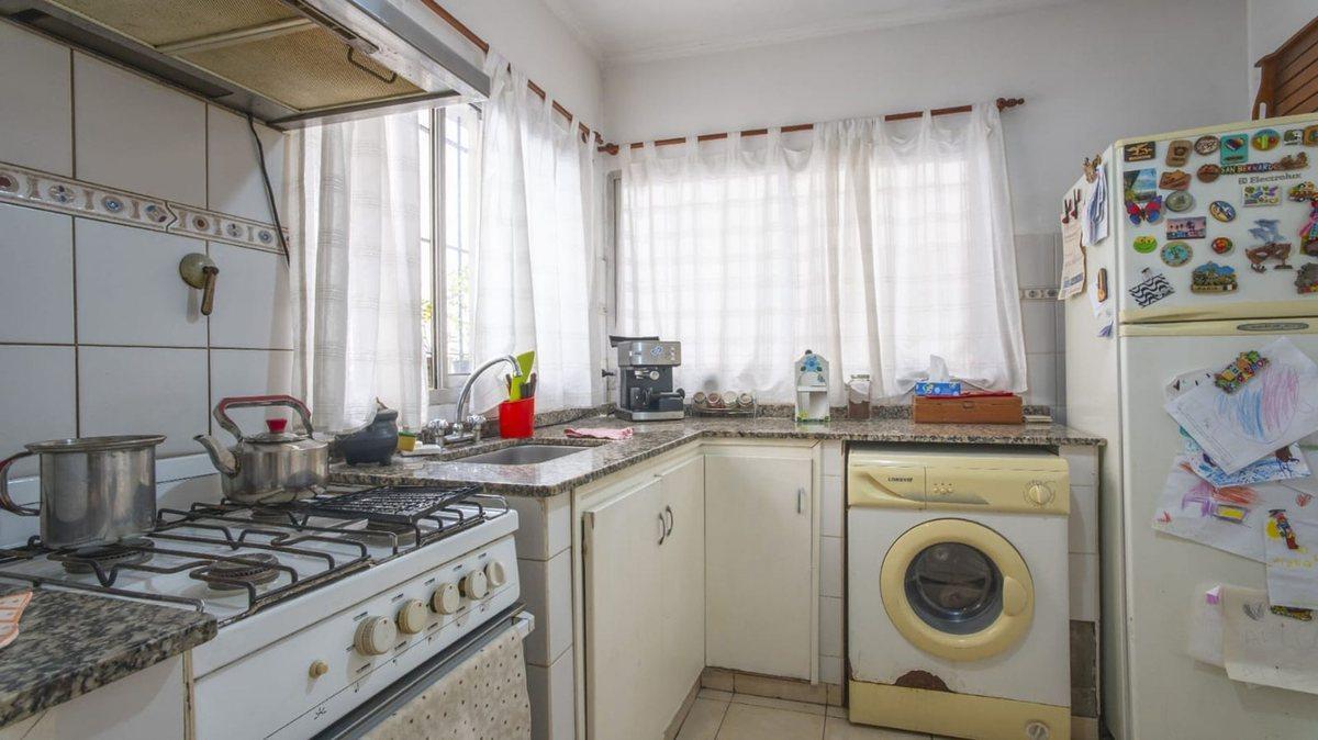 Foto de DEPARTAMENTO DE PASILLO 2 DORMITORIOS, imagen 2
