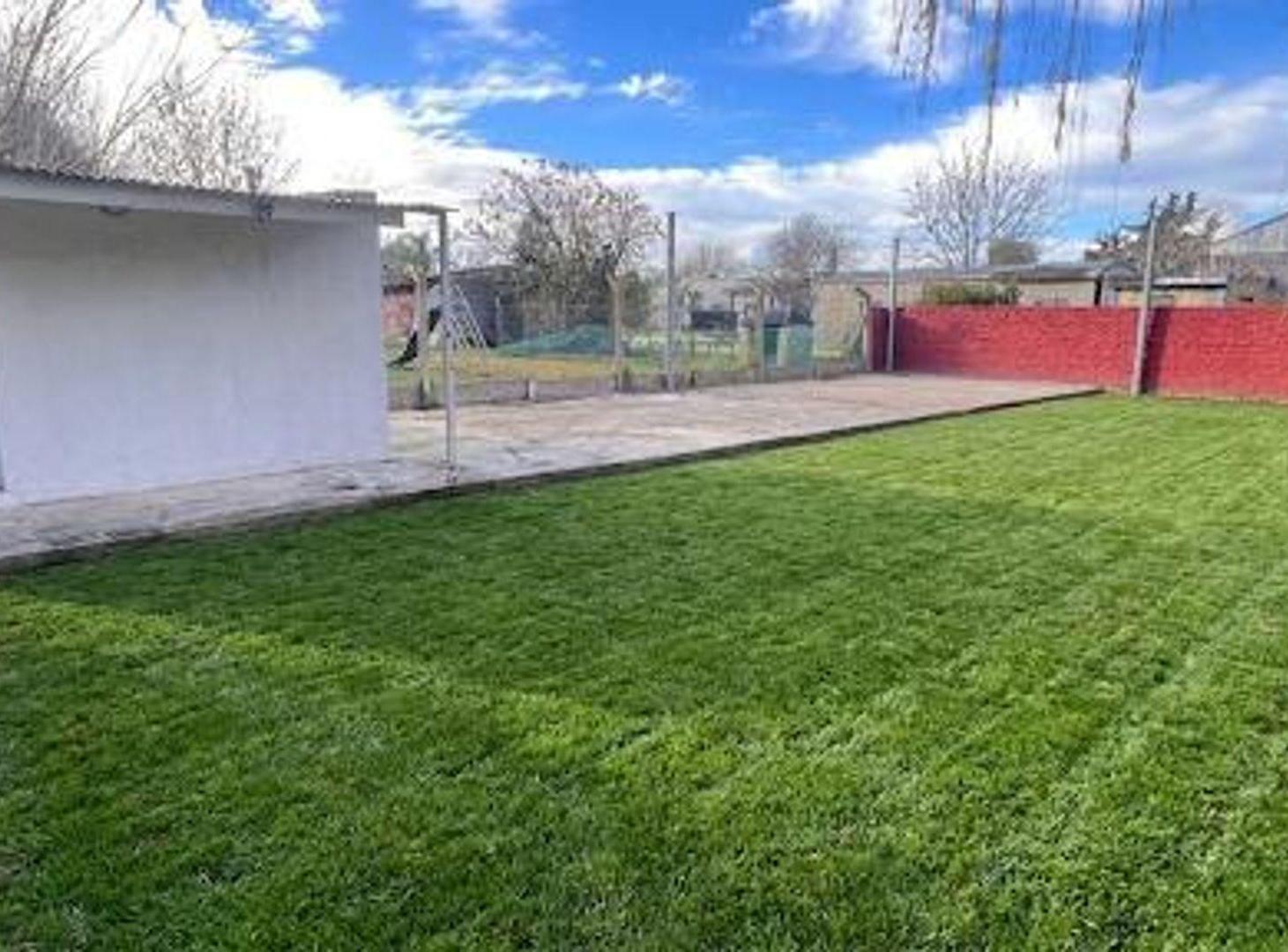 Foto de VENTA CASA DE 2 DORMIS CON PARQUE Y PISCINA, imagen 4