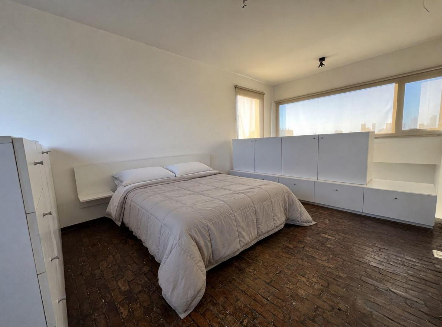 Foto de DUPLEX EN VENTA CON GRAN BALCON Y PARRILLERO. GAS, imagen 5