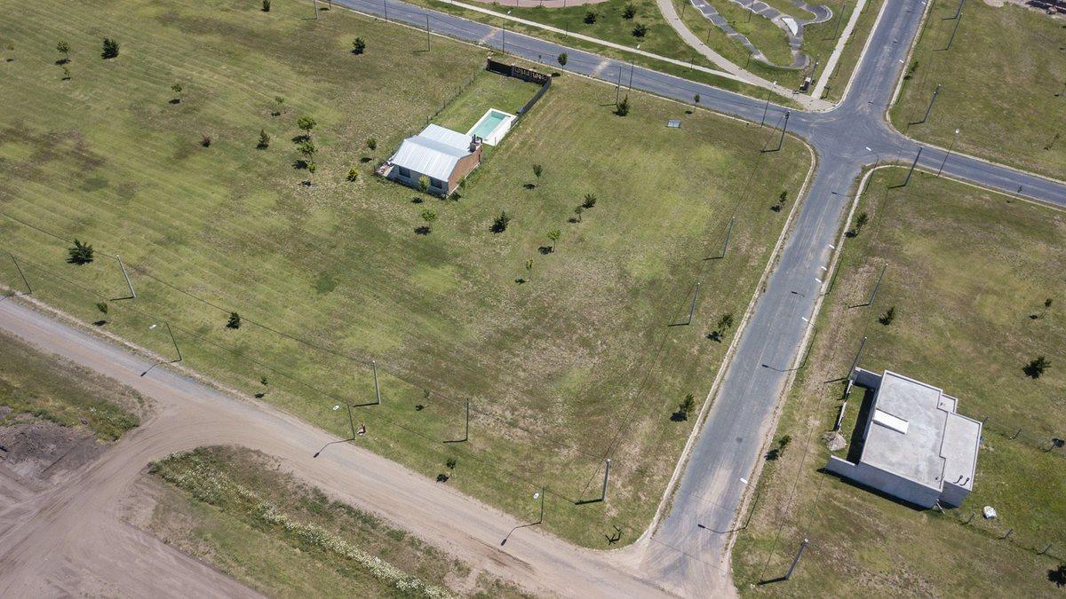 Foto de VENTA DE LOTE DE 378M2 EN LOS PINOS 4, imagen 5