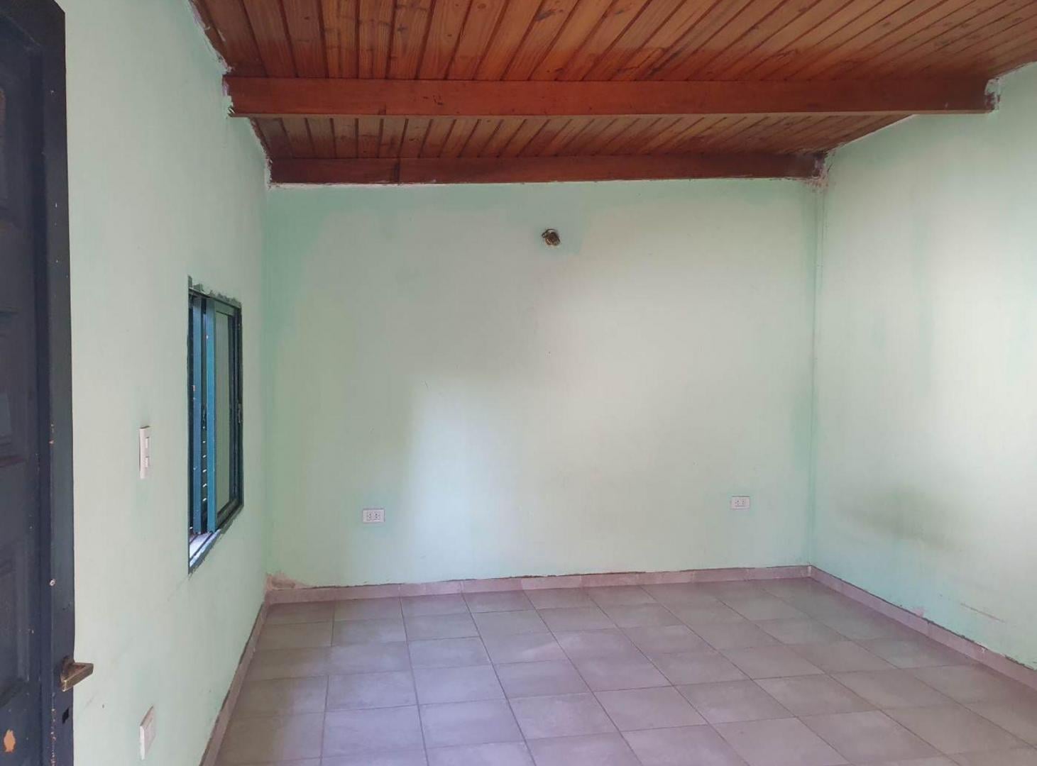 Foto de CASA EN VENTA 3 AMBIENTES - BARRIO INDUSTRIAL, imagen 3