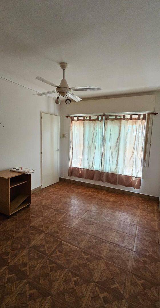 Foto de Casa tres dorm., excelente estado. Barrio Grandoli, imagen 4