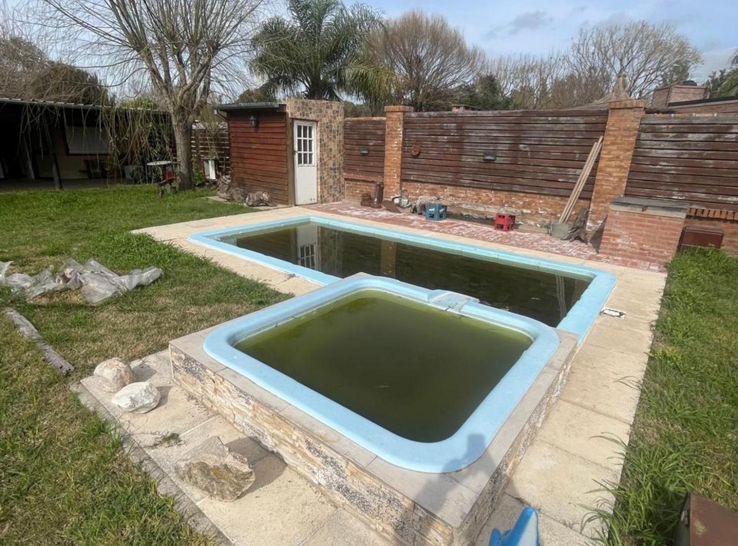 Foto de VENTA DE CASA CON GALERIA Y PILETA, ANDINO., imagen 4