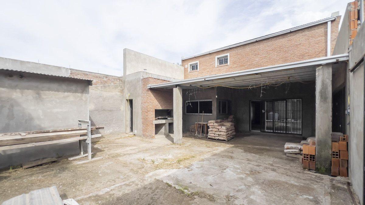 Foto de VENTA CASA A TERMINAR EN GENERAL LAGOS OPORTUNIDAD, imagen 1