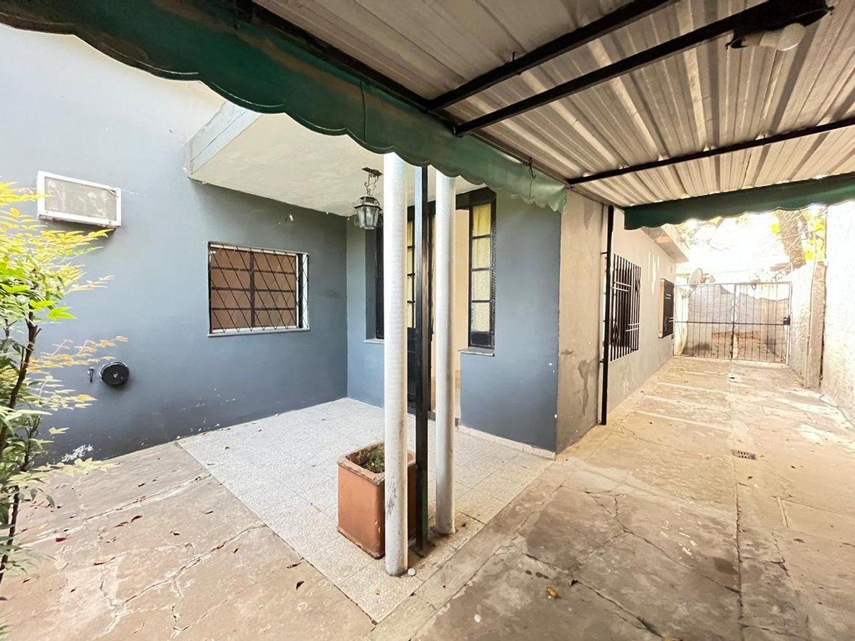 Foto de Casa + Dúplex en venta en Funes – Zona 5, imagen 1