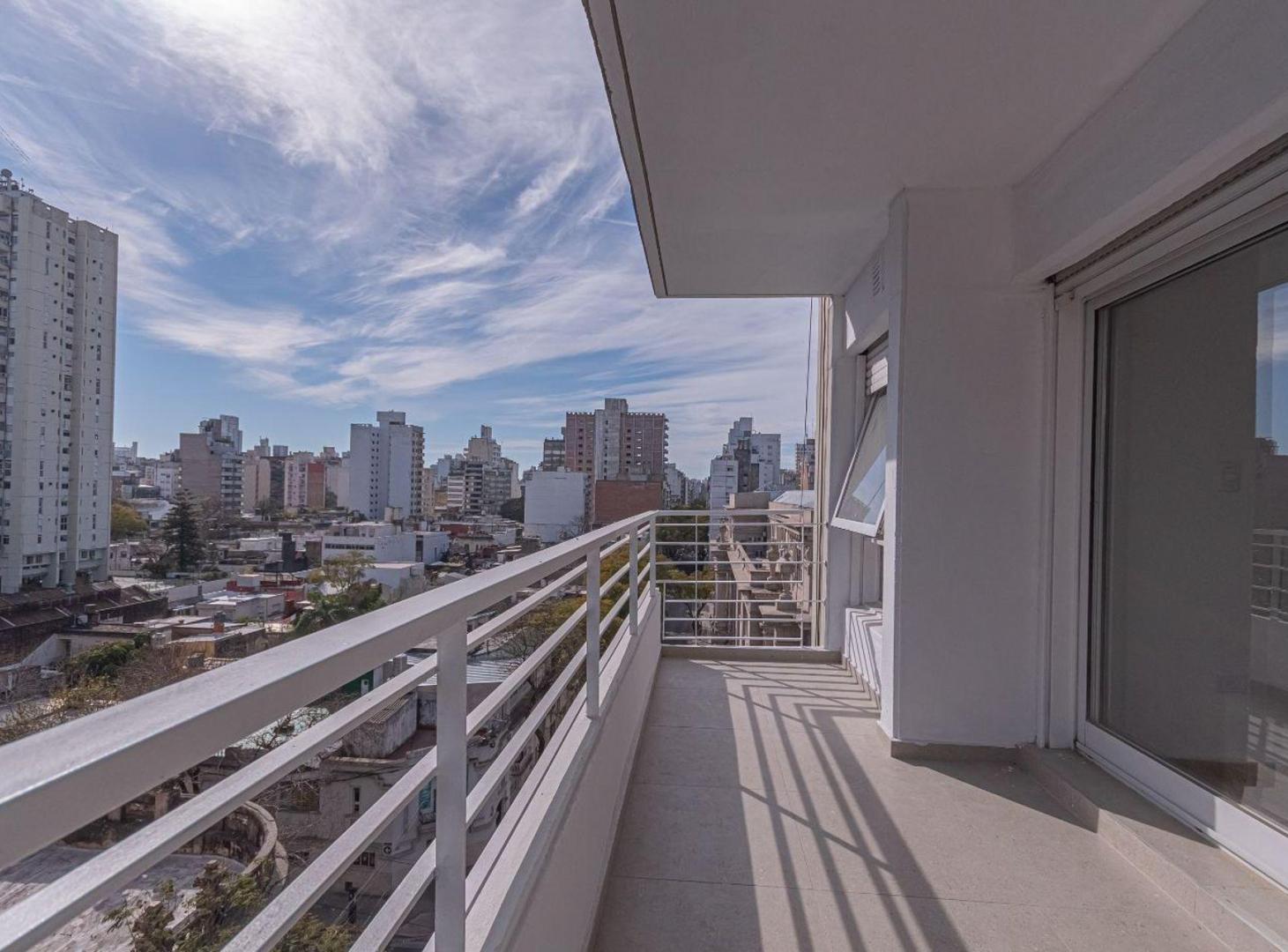 Foto de VENTA DPTO 2 DORMITORIOS C/COCHERA APTO CRÉDITO, imagen 1