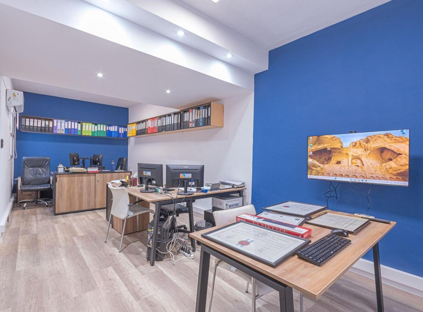 Foto de VENTA OFICINAS EN PLENO CENTRO DE ROSARIO, imagen 4