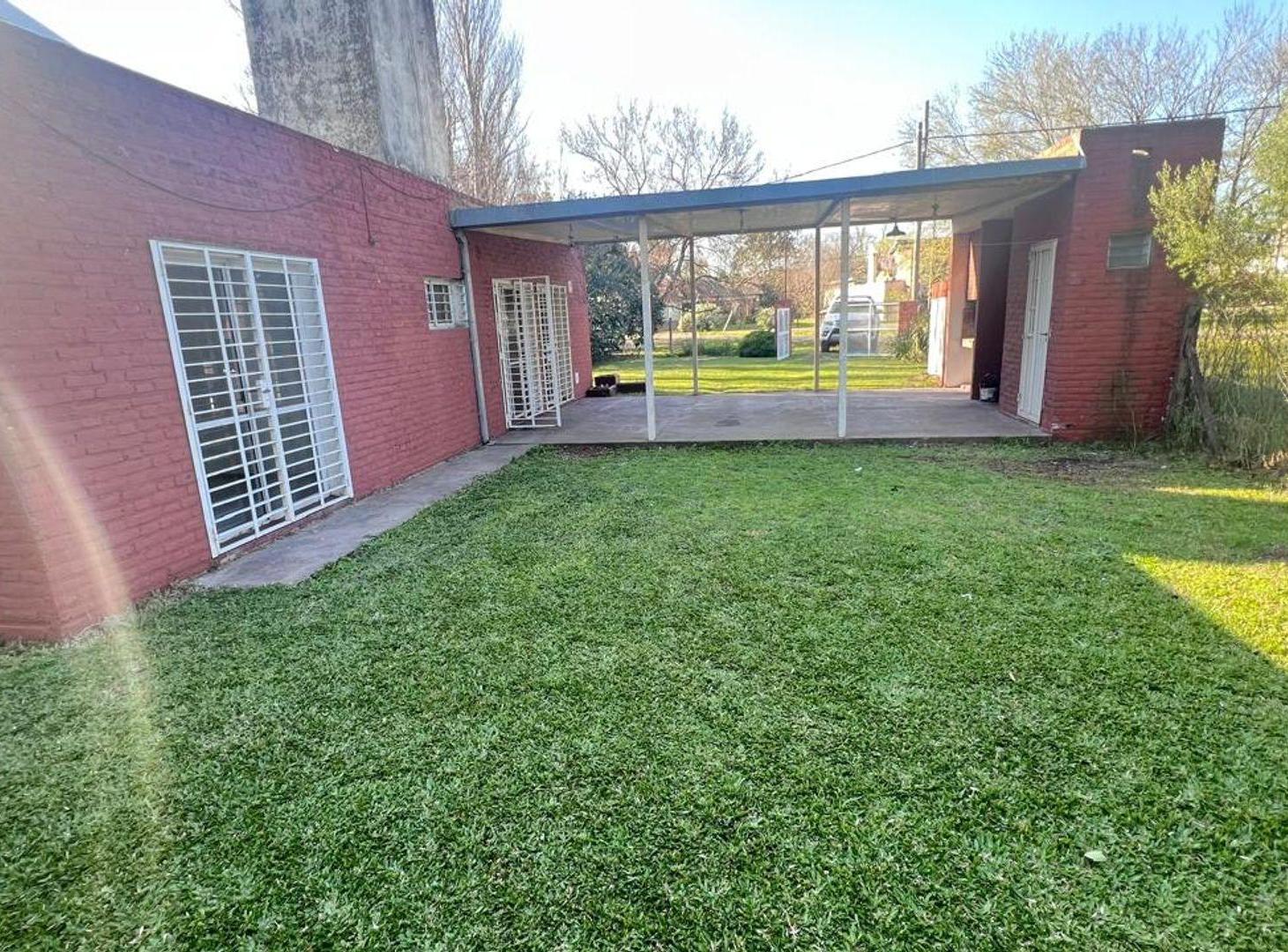 Foto de CASA DE 1 DORMI CON PISCINA DE 8 X 5 Y PARQUE, imagen 1