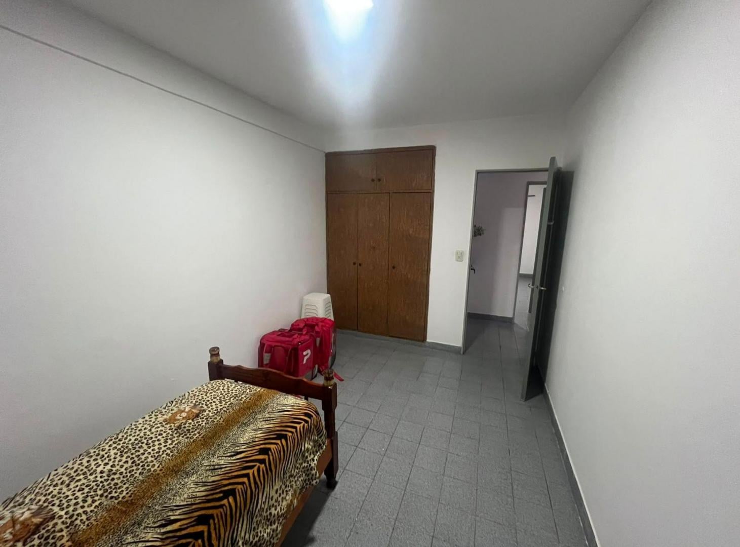 Foto de VENTA 2 DORMITORIOS PLANTA BAJA EN LA FLORIDA, imagen 3