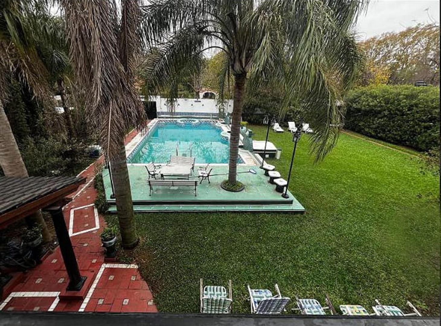 Foto de VENTA CASA 5 DORM. Y PARQUE CON PISCINA EN FUNES, imagen 3