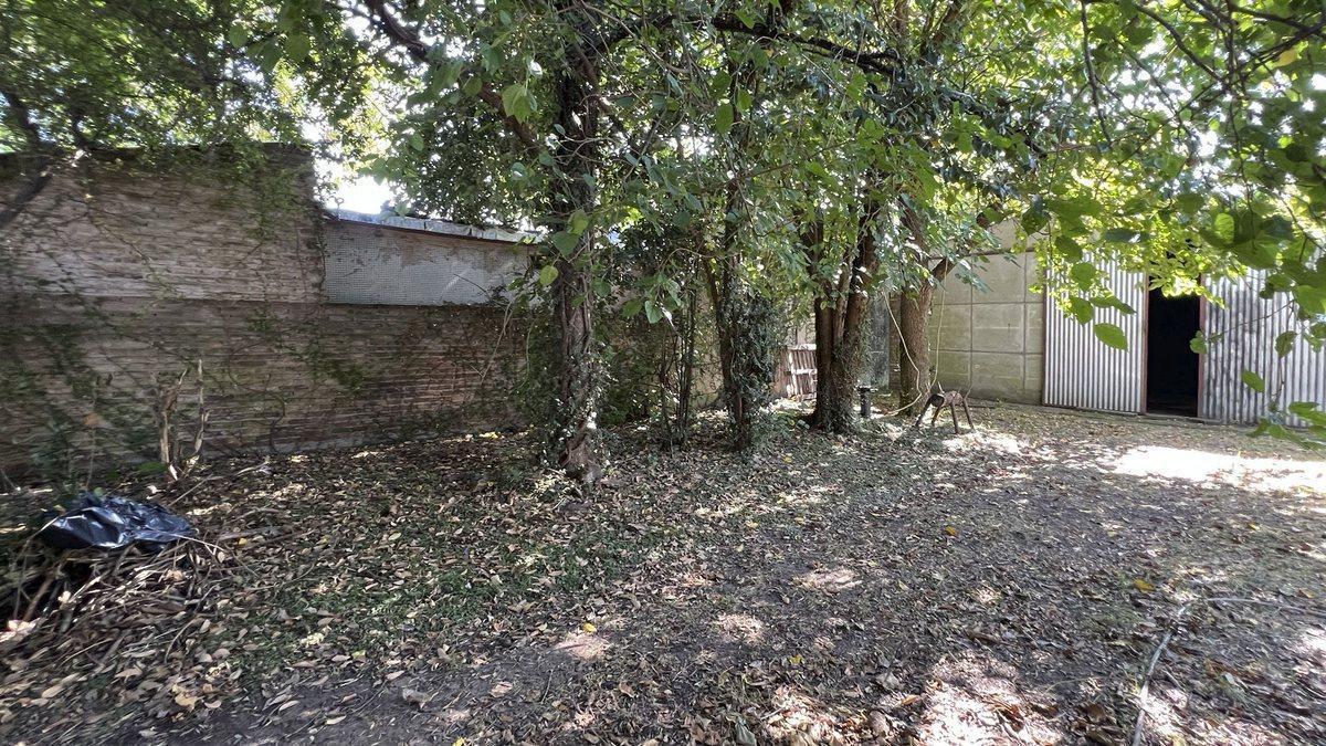 Foto de LOTE MAS GALPON EN VENTA - GRANADERO BAIGORRIA, imagen 5