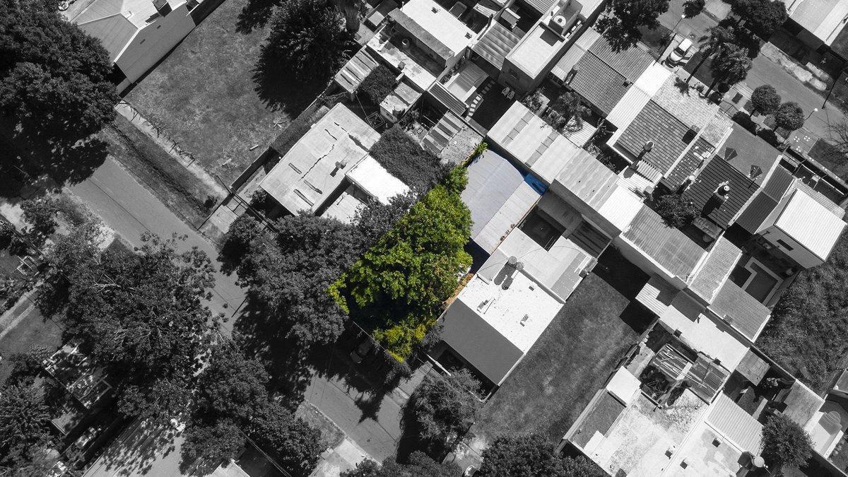 Foto de LOTE MAS GALPON EN VENTA - GRANADERO BAIGORRIA, imagen 2