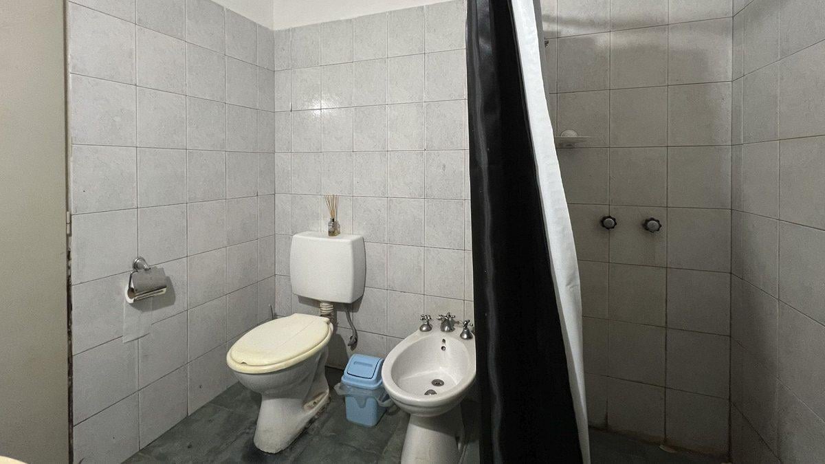 Foto de CASA EN VENTA 2 DORMITORIOS/ PILETA EN RICARDONE, imagen 3
