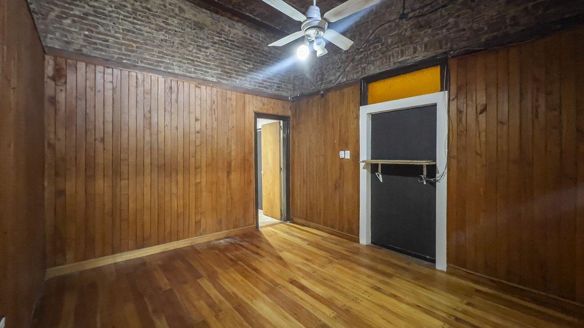 Foto de VENTA DE CASA 4 DORMITORIOS CON PILETA Y QUINCHO, imagen 4