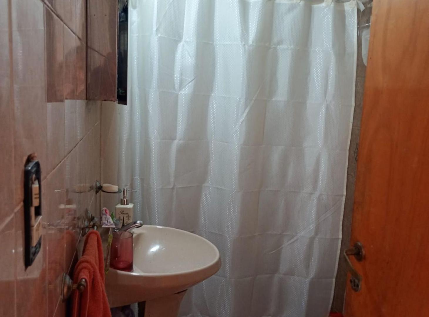 Foto de casa un dormitorio barrio Alvear, imagen 2