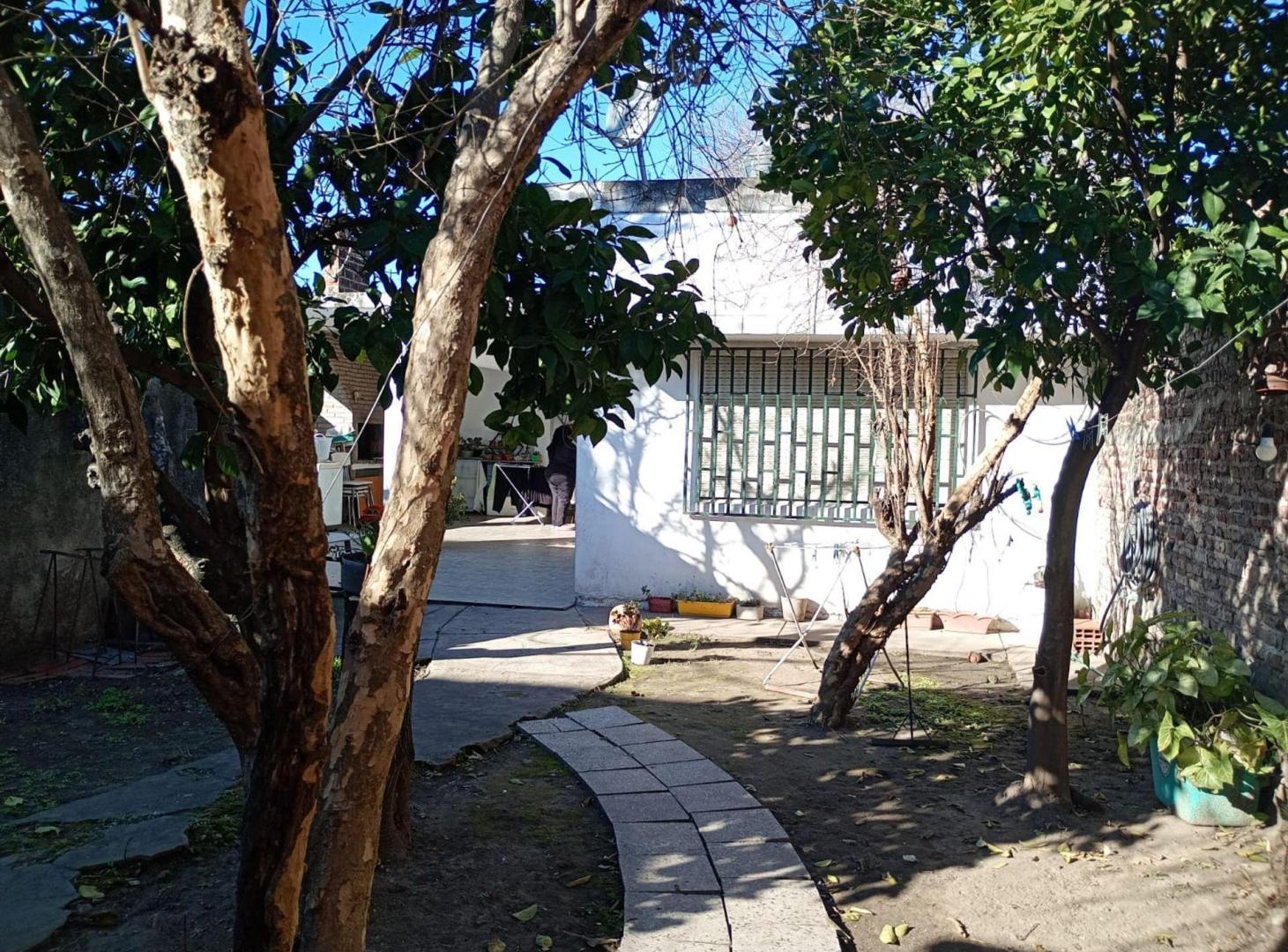 Foto de casa un dormitorio barrio Alvear, imagen 1