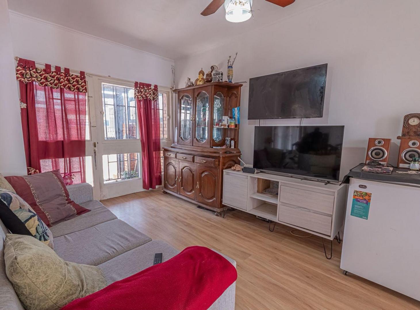 Foto de VENTA DOS CASAS EN BARRIO ACINDAR, imagen 4