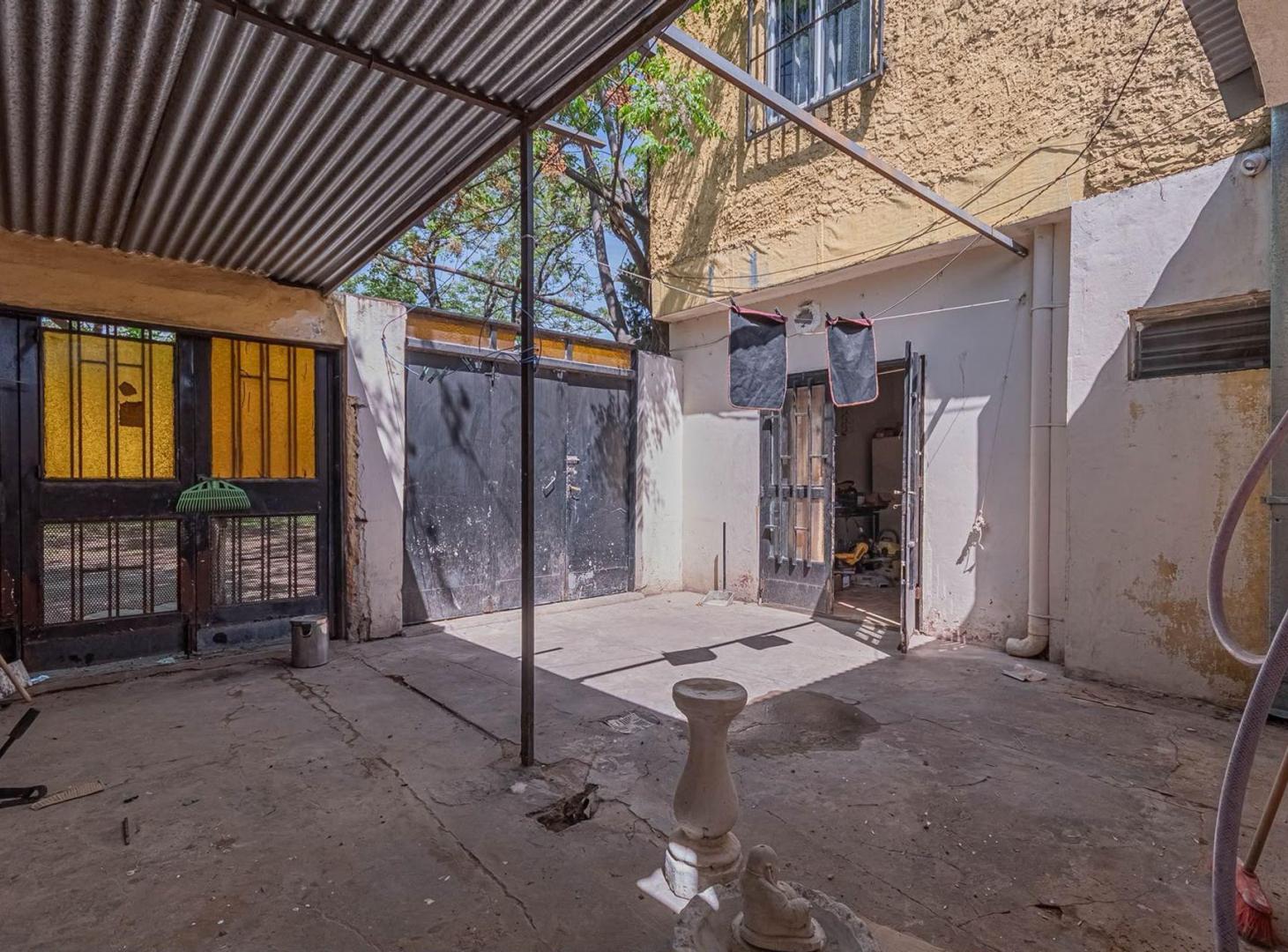 Foto de VENTA DOS CASAS EN BARRIO ACINDAR, imagen 5