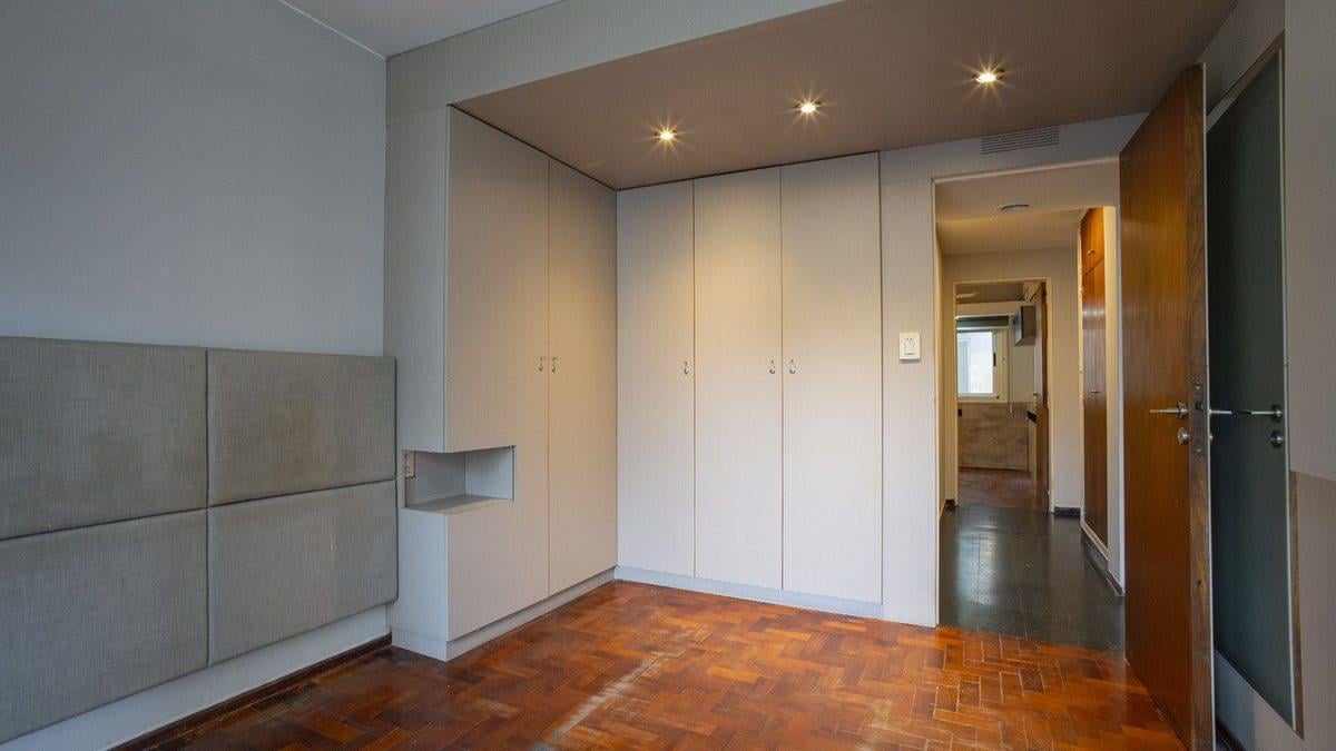 Foto de VENTA DEPTO 3 DORM, HABIT DE SERVICIO Y COCHERA, imagen 3