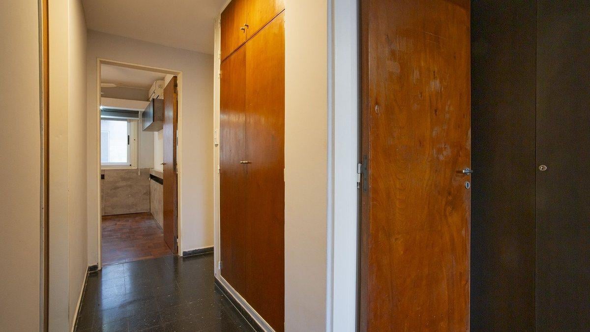 Foto de VENTA DEPTO 3 DORM, HABIT DE SERVICIO Y COCHERA, imagen 4