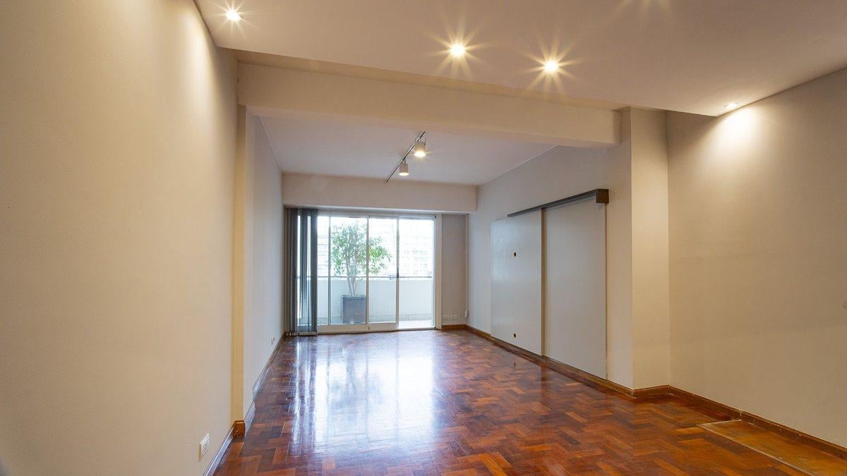 Foto de VENTA DEPTO 3 DORM, HABIT DE SERVICIO Y COCHERA, imagen 2