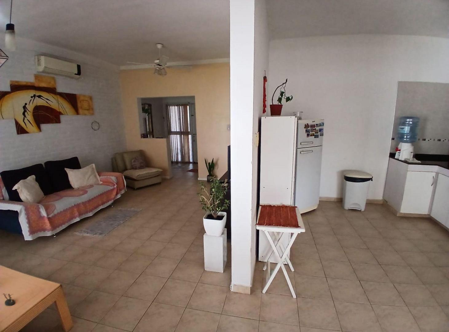 Foto de Moderna casa de 2 dormitorios en Ricardone, imagen 5