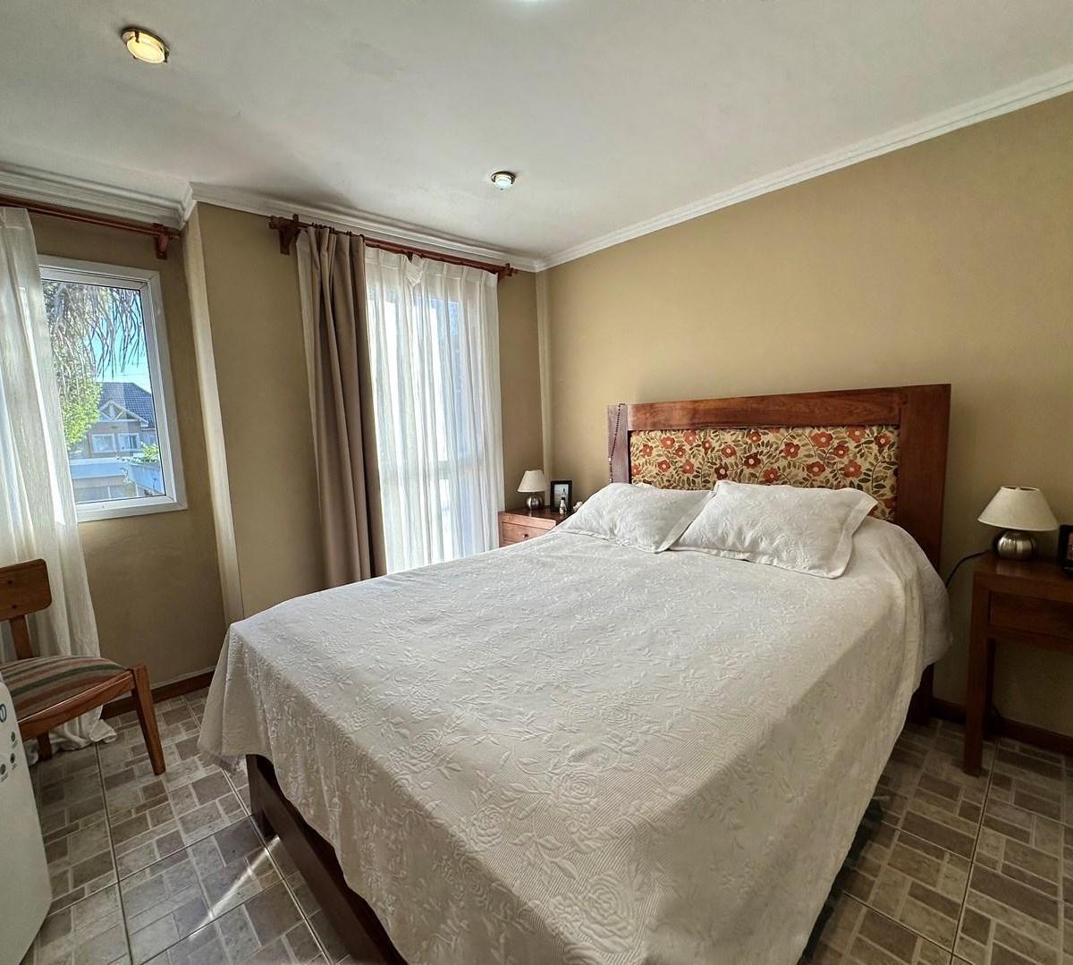 Casa Triplex en Venta en San Miguel, G. B. a. Zona Norte, Argentina 5