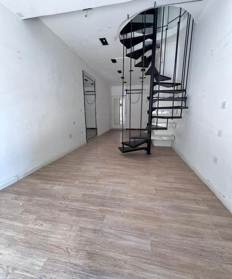 Foto de Excelente local comercial 53m2 a pasos de subte S. Ortiz Palermo!, imagen 5