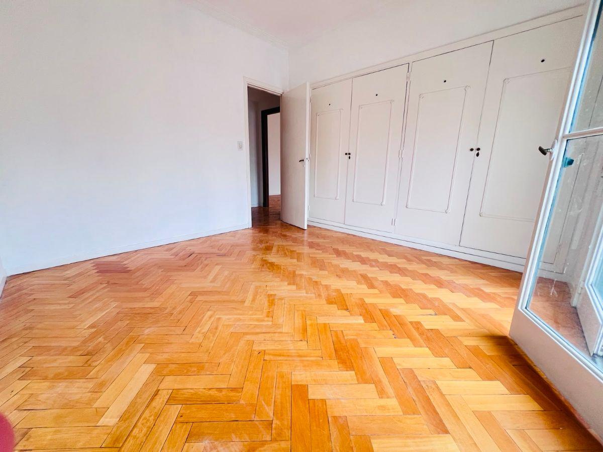 Foto de Hermoso Dpto 4 Amb. 95 m². Sobre Av Rivadavia, Flores. Cfte con Vista, imagen 5