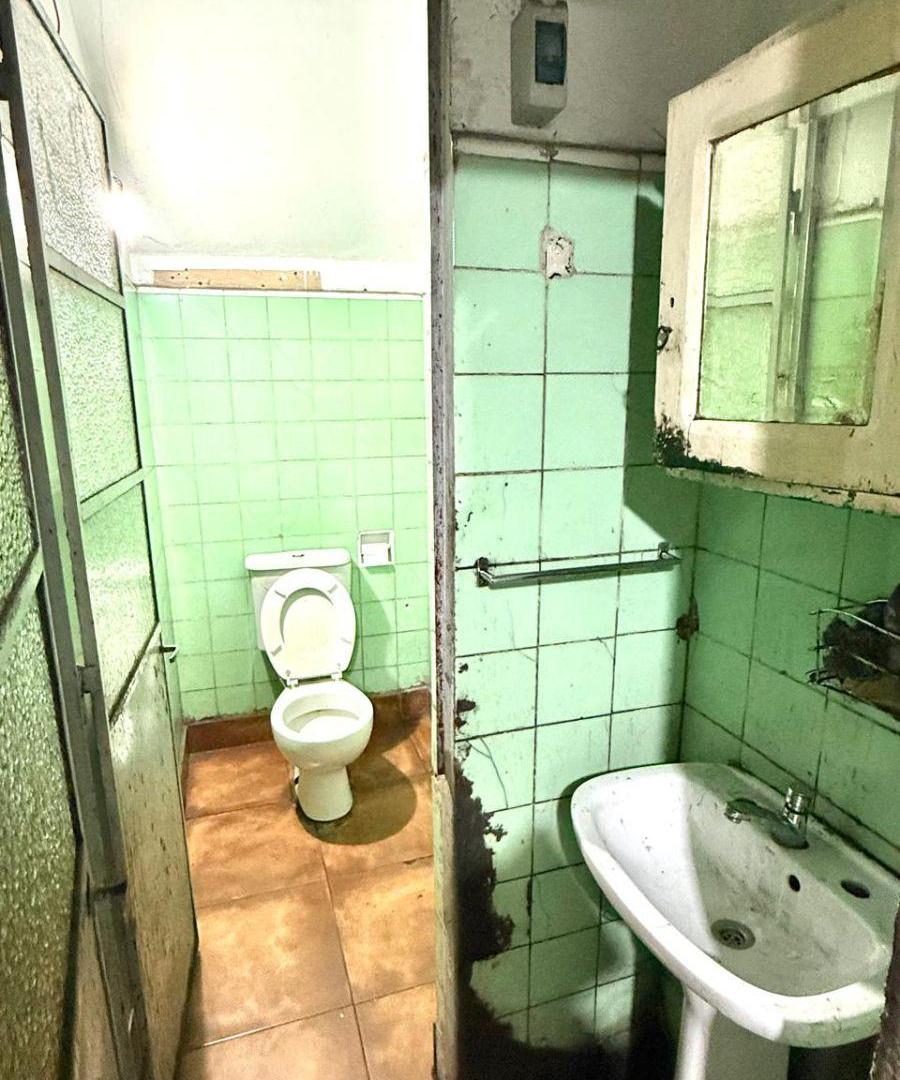 Foto de Excelente local comercial 120m2 en zona de talleres. Zona Warnes!!, imagen 1