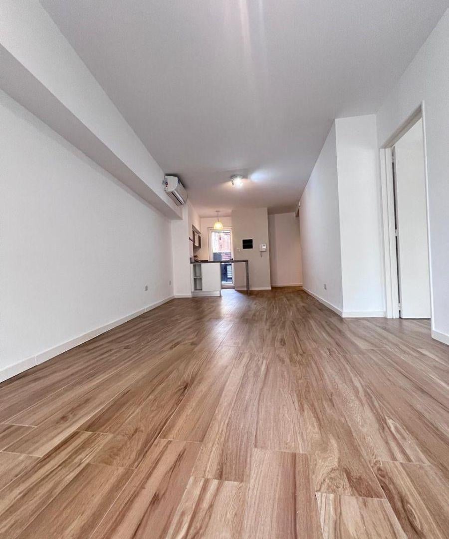 Foto de Hermoso dpto de 2 ambientes con balcón y patio en Colegiales!!, imagen 2
