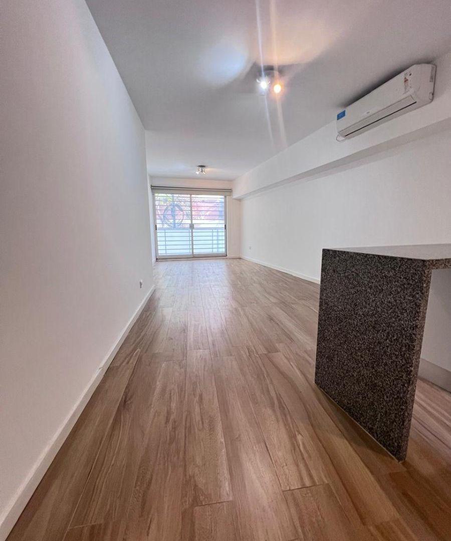 Foto de Hermoso dpto de 2 ambientes con balcón y patio en Colegiales!!, imagen 1