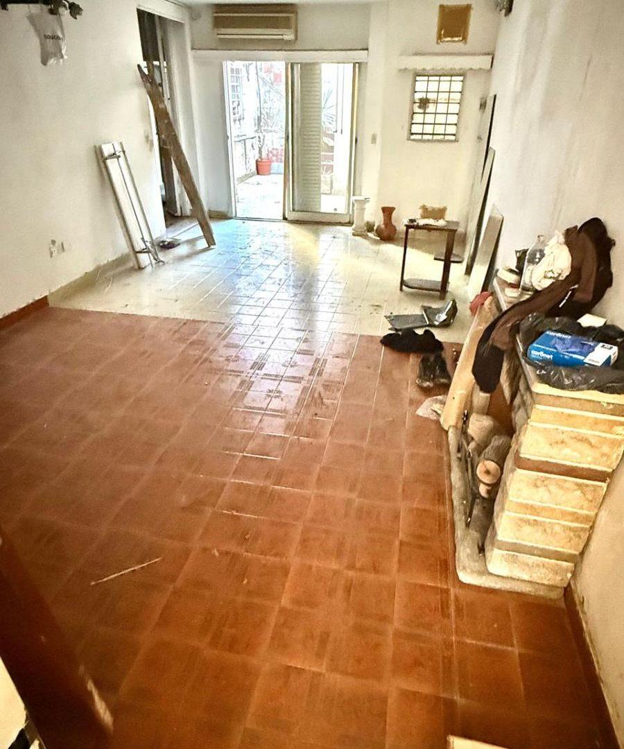 Foto de Único Local Comercial en Terreno Propio en Venta 151 m² en Barrio Doho, imagen 3