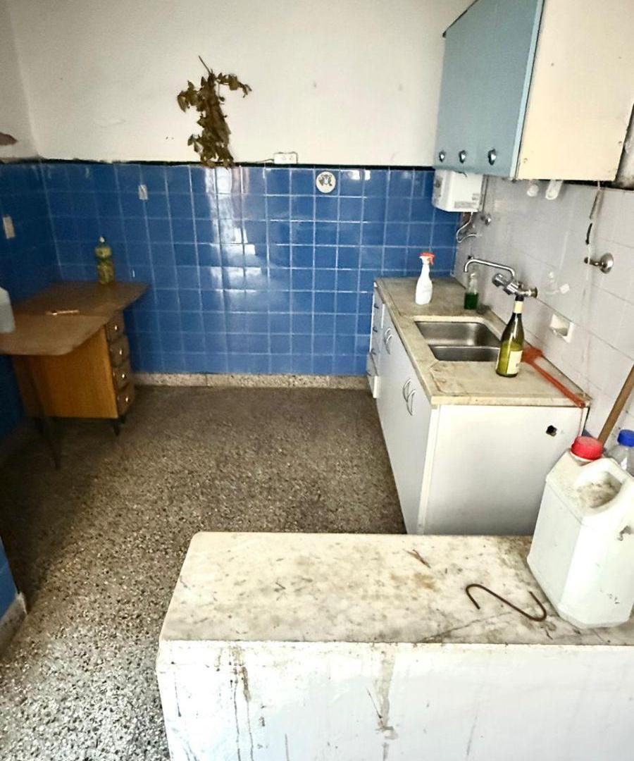 Foto de Único Local Comercial en Terreno Propio en Venta 151 m² en Barrio Doho, imagen 3