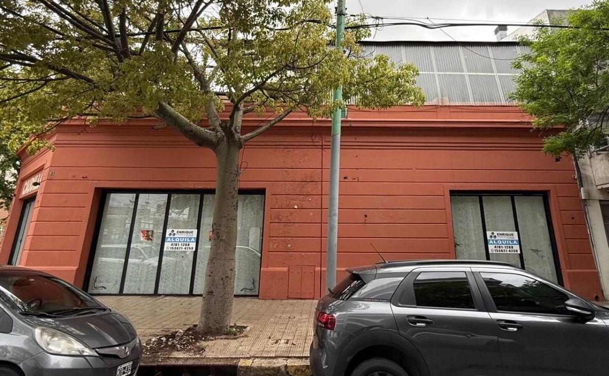 Foto de Unico local comercial en esquina sobre Av. Cramer 3200. 380m2 en Nuñez, imagen 2
