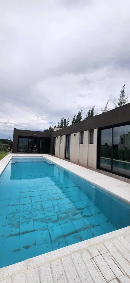 Casa Chalet en Alquiler en Villanueva, Tigre, G.B.A. Zona Norte 4