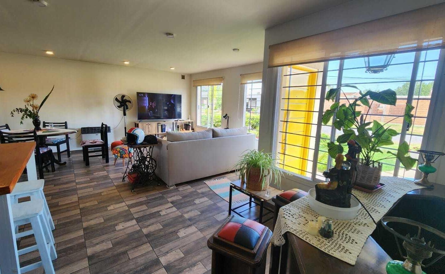Foto de RETASADA! Casa Chalet en Venta en Ingeniero Maschwitz, Escobar, G.B.A, imagen 1
