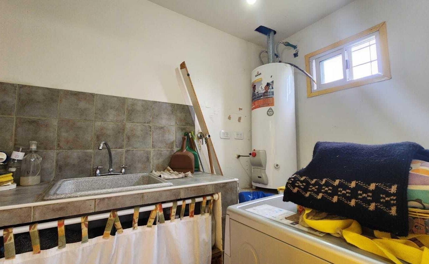 Foto de RETASADA! Casa Chalet en Venta en Ingeniero Maschwitz, Escobar, G.B.A, imagen 4