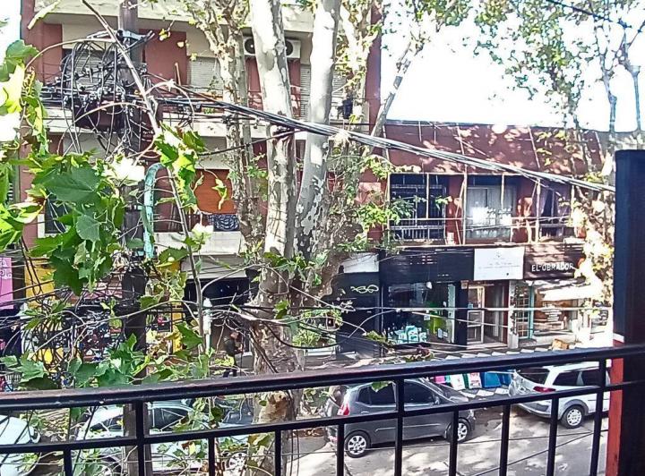 PH Oficina Showroom en alquiler en Monte Grande centro SIN EXPENSAS 2