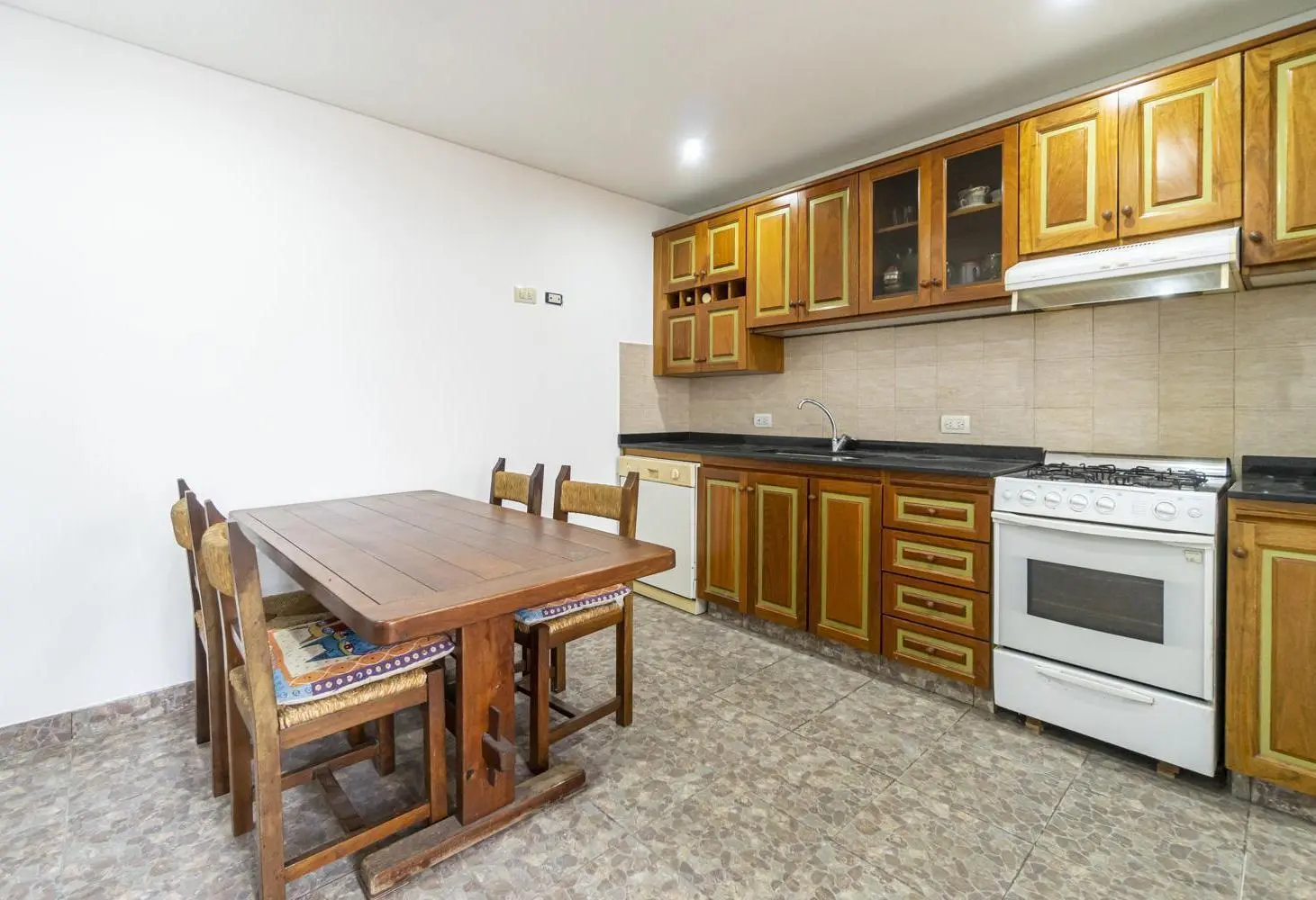 APTO CRÉDITO PH 3 ambientes en venta con pileta en Ciudadela Bajas expensas 4