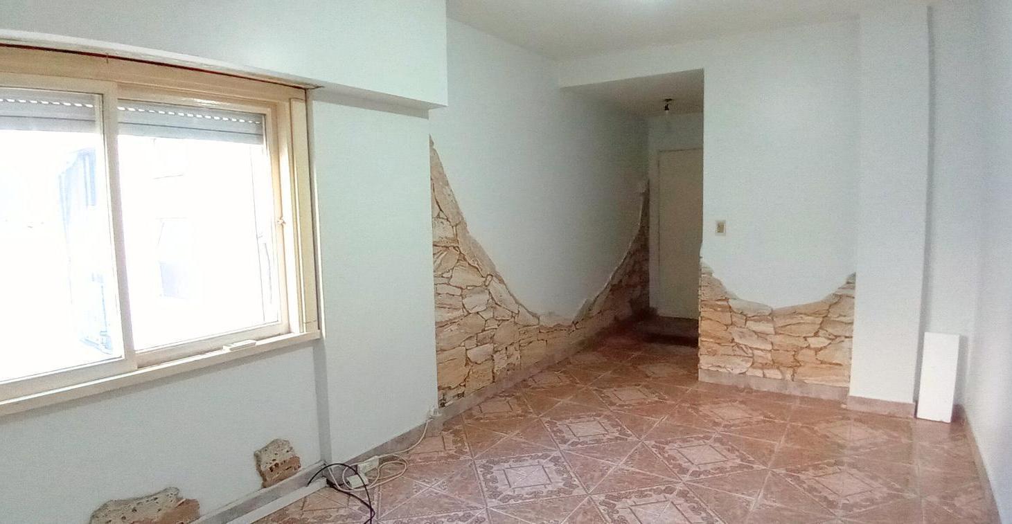 Foto de Oficina de 3 ambientes en alquiler en Liniers Versalles, imagen 5