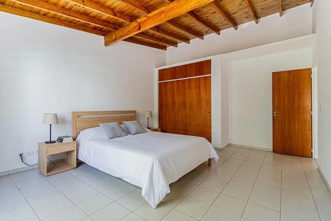 ¡Como una casa! 3 Ambientes con Cochera, Terraza y SIN EXPENSAS en Ciudadela Venta 1