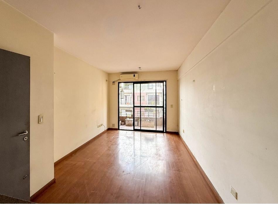 Foto de Departamento 2 ambientes con balcón en alquiler Villa Pueyrredón, imagen 5